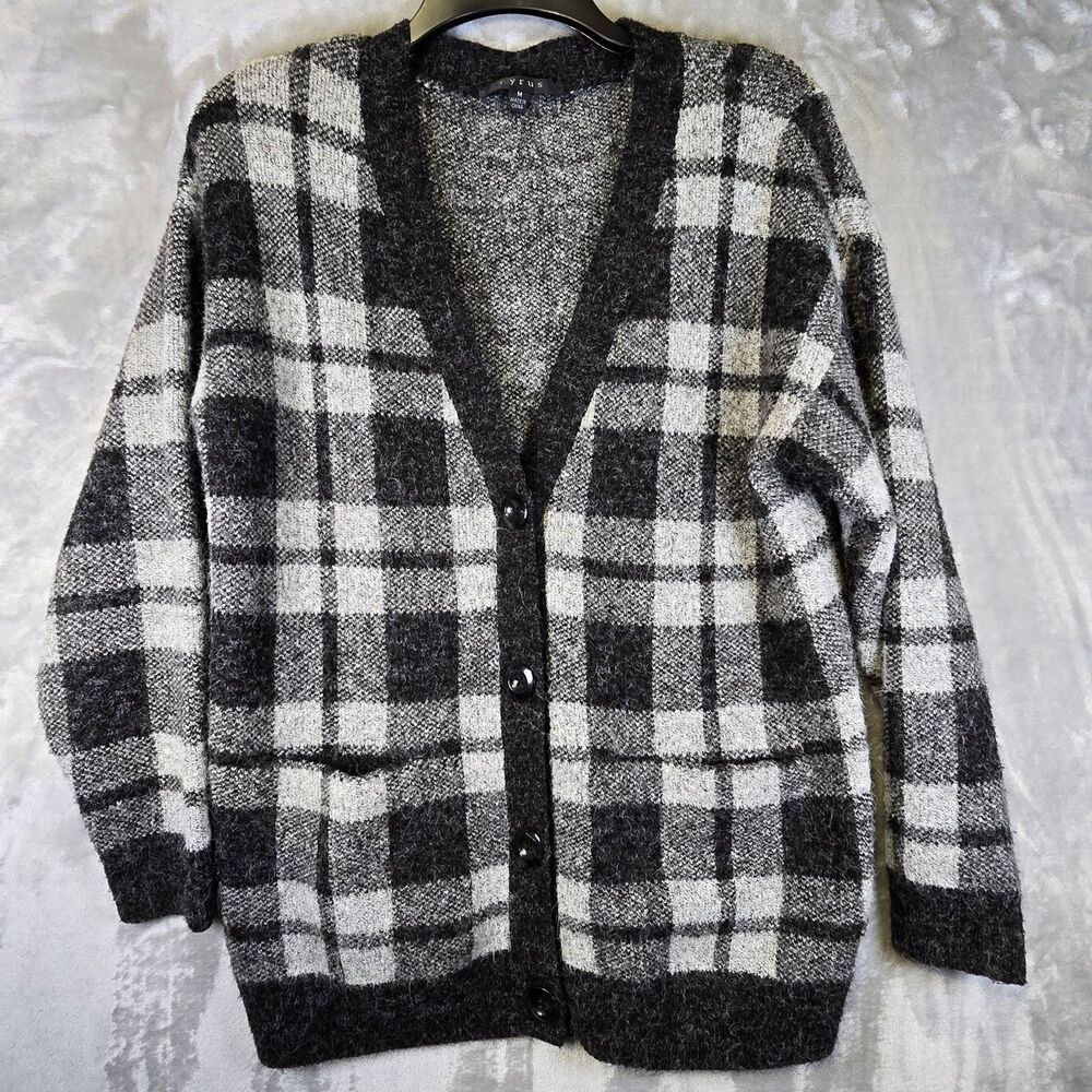 Cyrus Womens Fuzzy Cardigan Sweater Medium Black Gray Plaid 2 Pockets Button